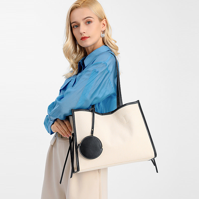 Women’s Canvas Tote Bags in Beige image 3