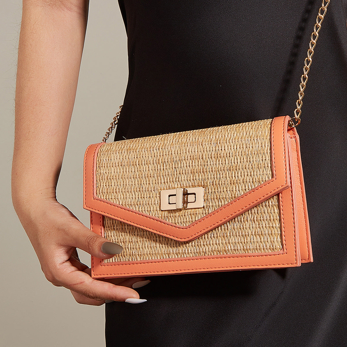 Women’s Envelope Woven Flap Crossbody Bags image 6