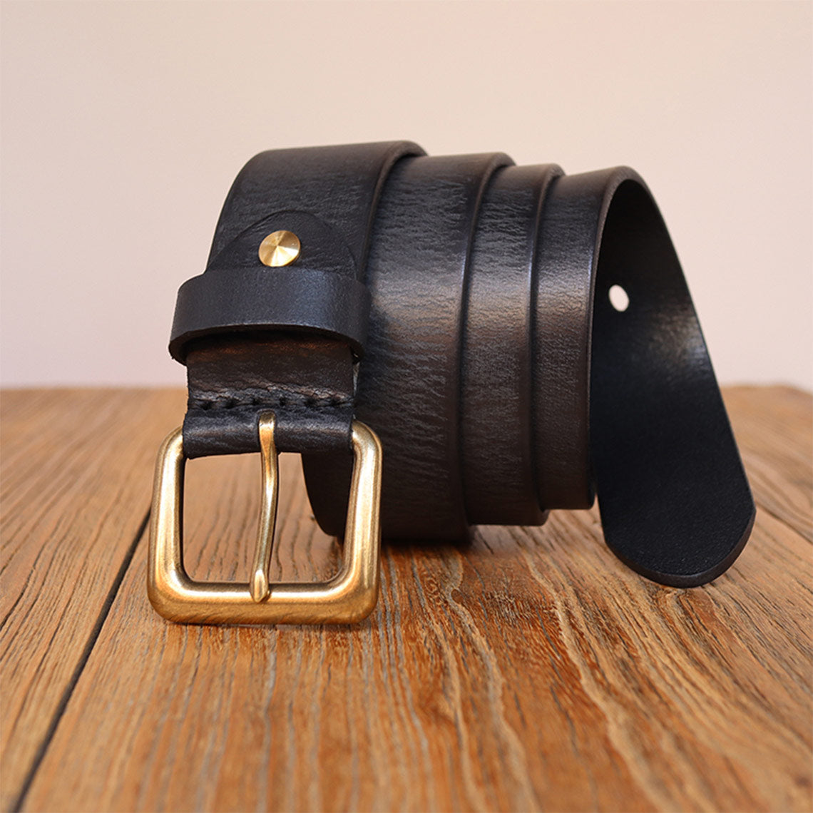 Wirkin® Full Grain Leather Distressed Belt DIY Kit