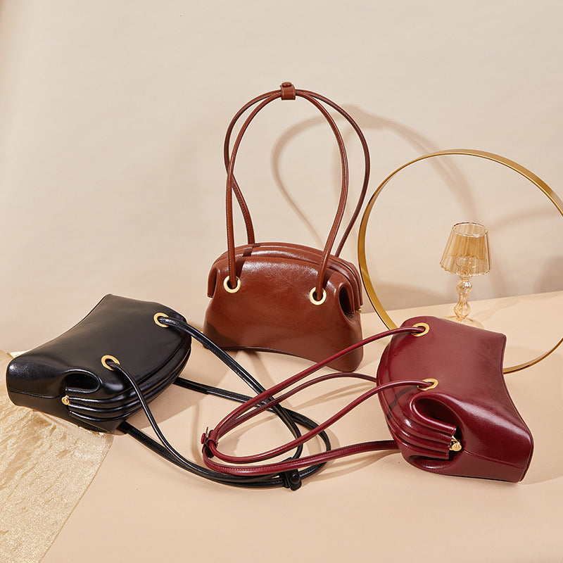 Women’s New Moon Shoulder Handbags in Oily Genuine Leather image 7