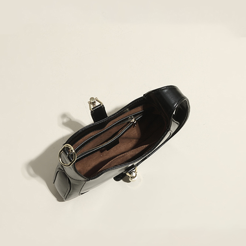 Women’s Leather Shoulder Bags with Metal Buckle image 5