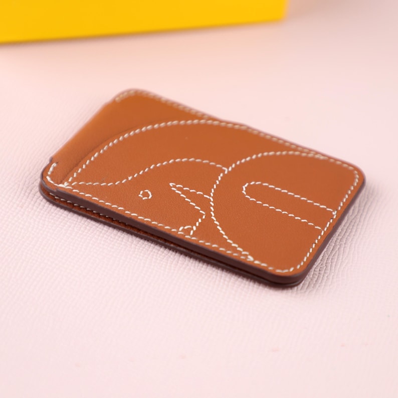 Porte-cartes MagSafe en veau Swift coloris Gold.Cheval MagSafe card holder,Magnetic Phone Card Holder Kickstand Slim Matte Card Bag