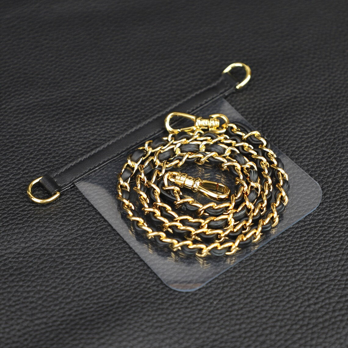 Leather Chain Wallet Strap: Transparent Silicone Insert