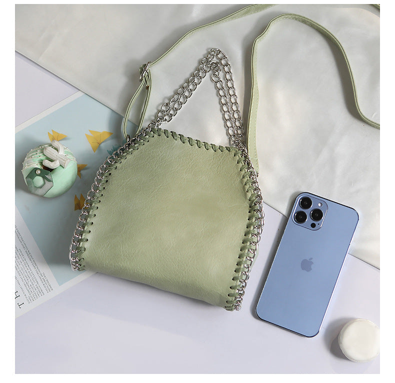 Women’s Small Chains Crossbody Bags in Vegan Leather image 2
