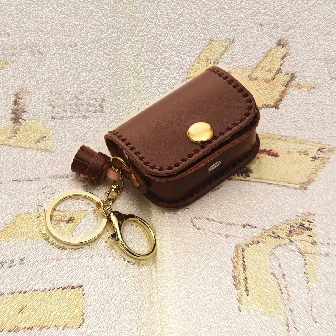 Button on Airpods Case | Small Leathercradts DIY Kits Made from Home Leather Project - Wirkin™