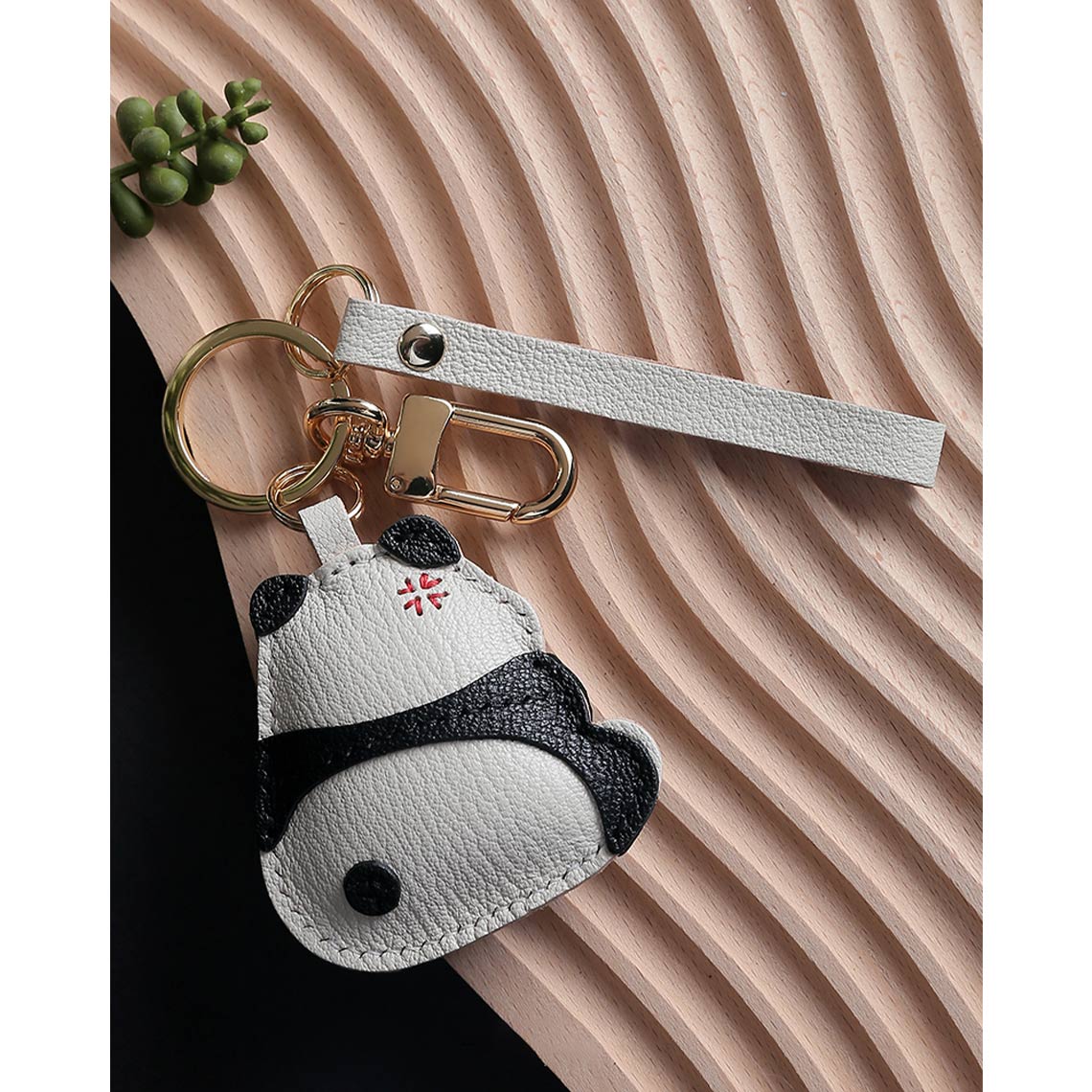 Wirkin® Sheep Leather Cute Angry Panda Charm DIY Kit