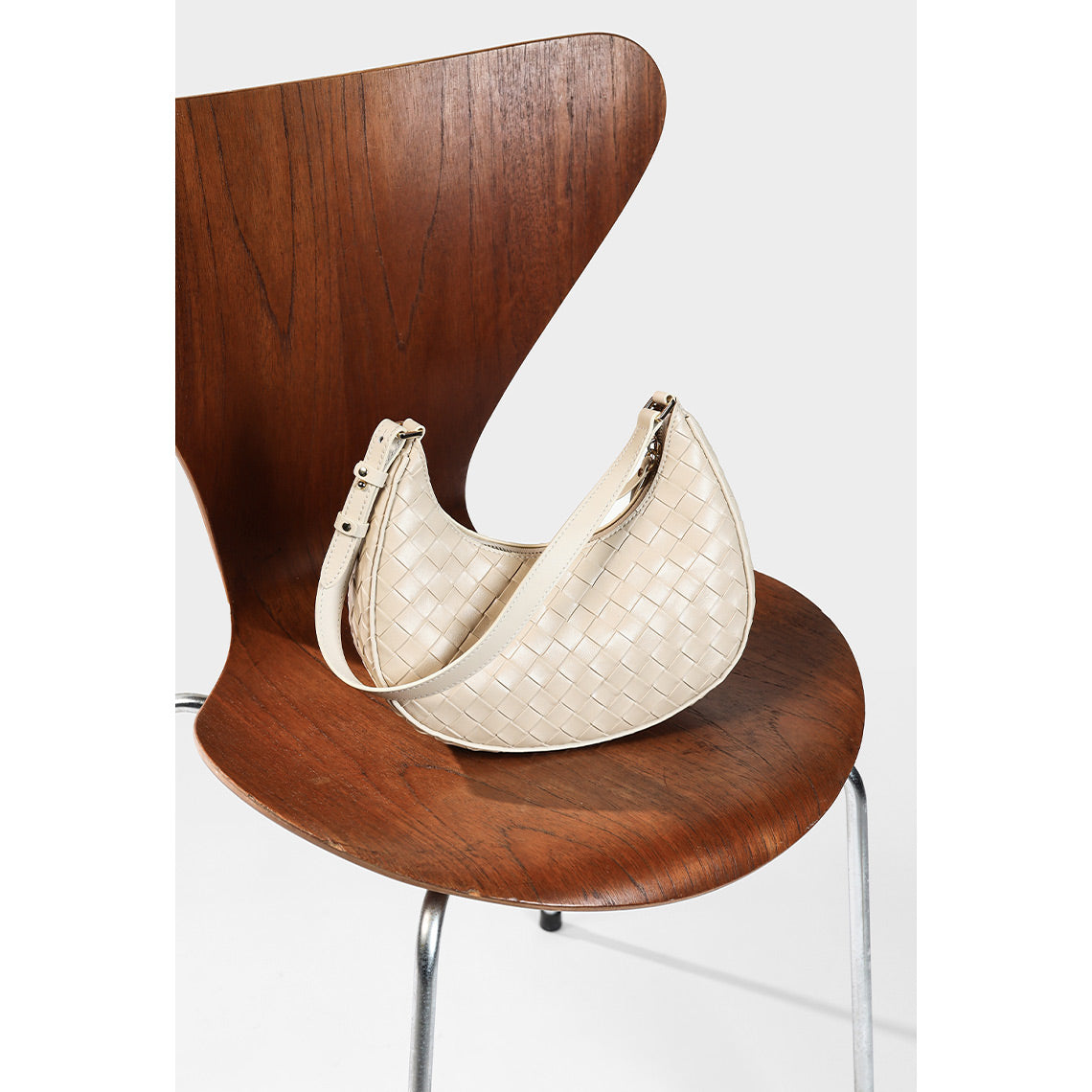 Woven Hobo Bag in Beige | DIY Handmade Leather Bags Gift Ideas - Wirkin®