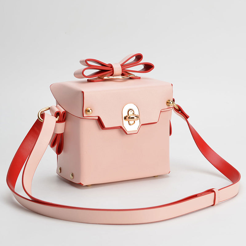 Women’s Bowknots Box Shoulder Bags in Vegan Leather image 7