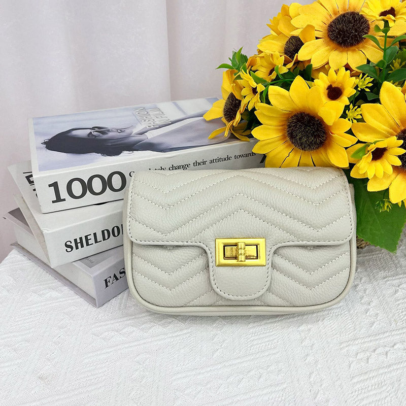 Women’s Vintage Quilted Genuine Leather Lock-Closure Crossbody Chain Bag image 4