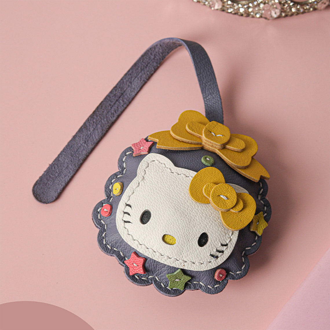 Wirkin® Sheep Leather Christmas Vibe Kitty Keychain DIY Kit