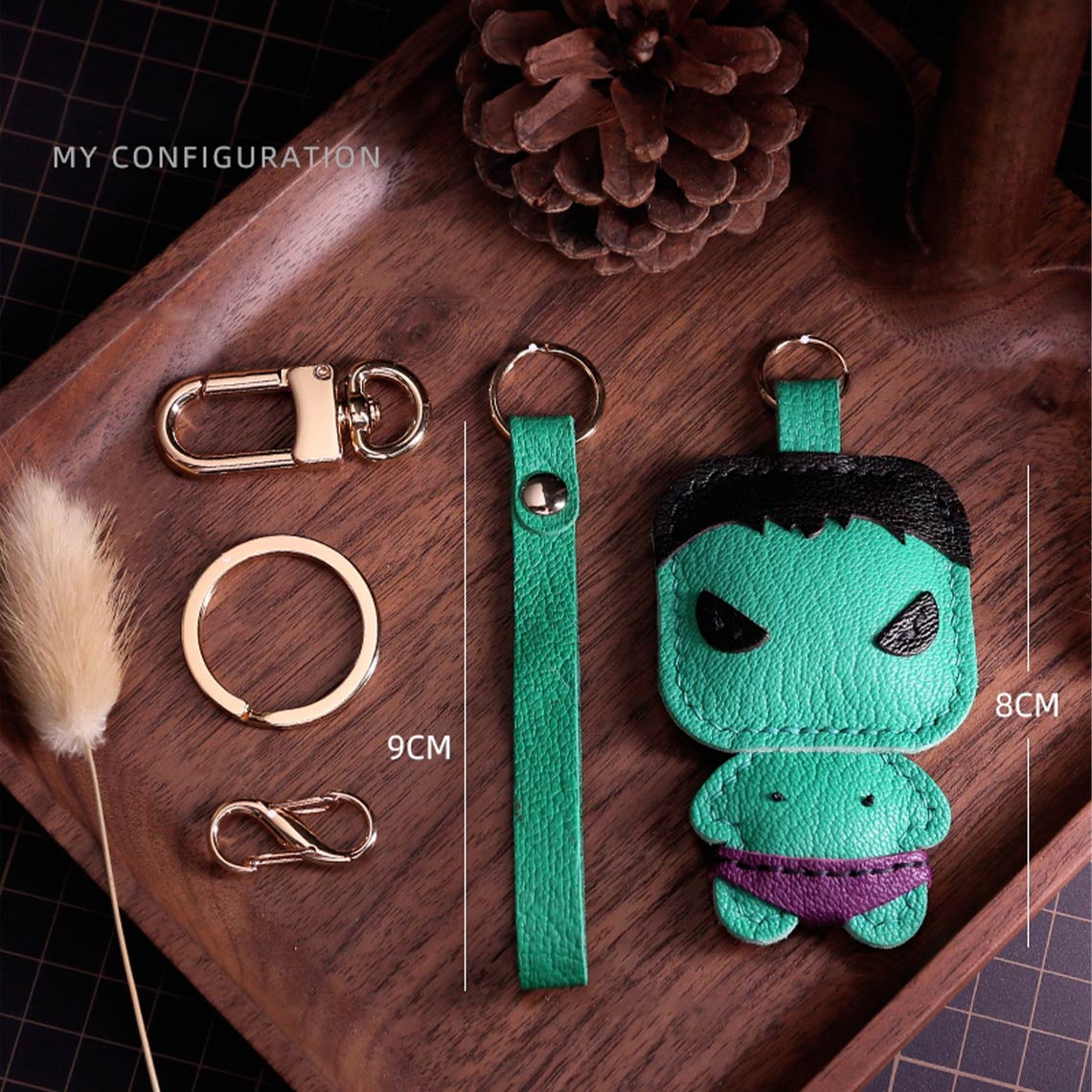 How to make a Hulk Gift - Homemade Hulk Keychain | Wirkin™
