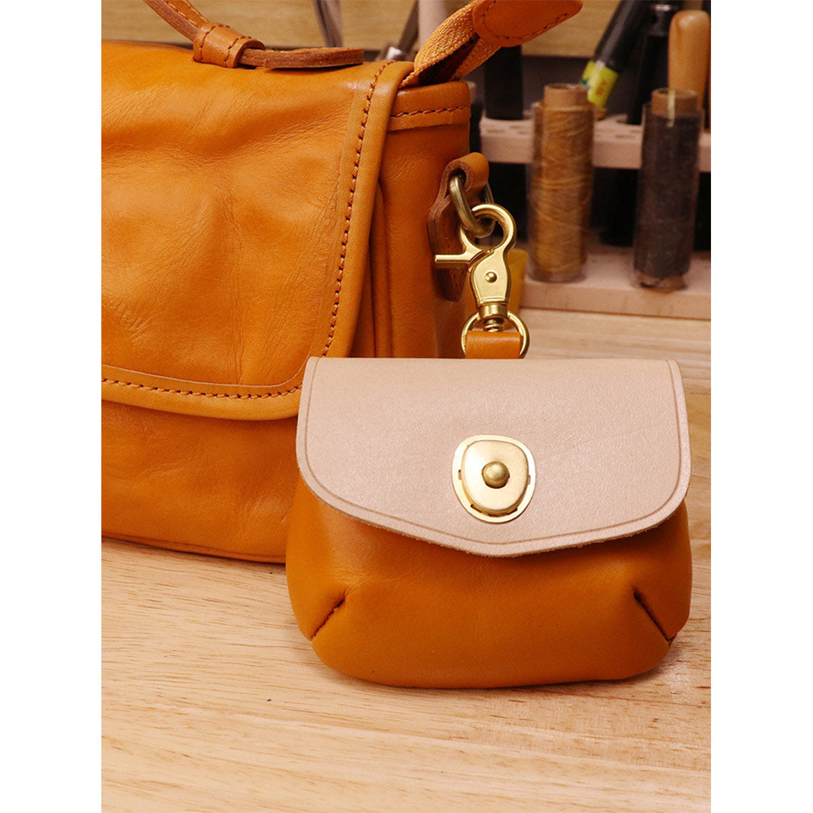 Leather Bi-color Coin Purse Airpods Holder