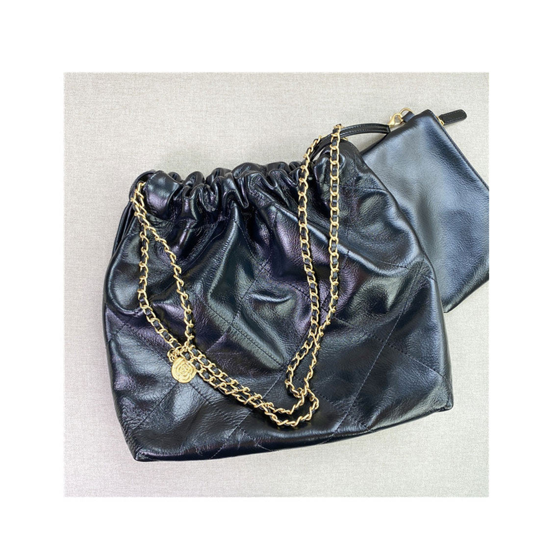 Quilted Leather Bag with Gold Chain - Wirkin