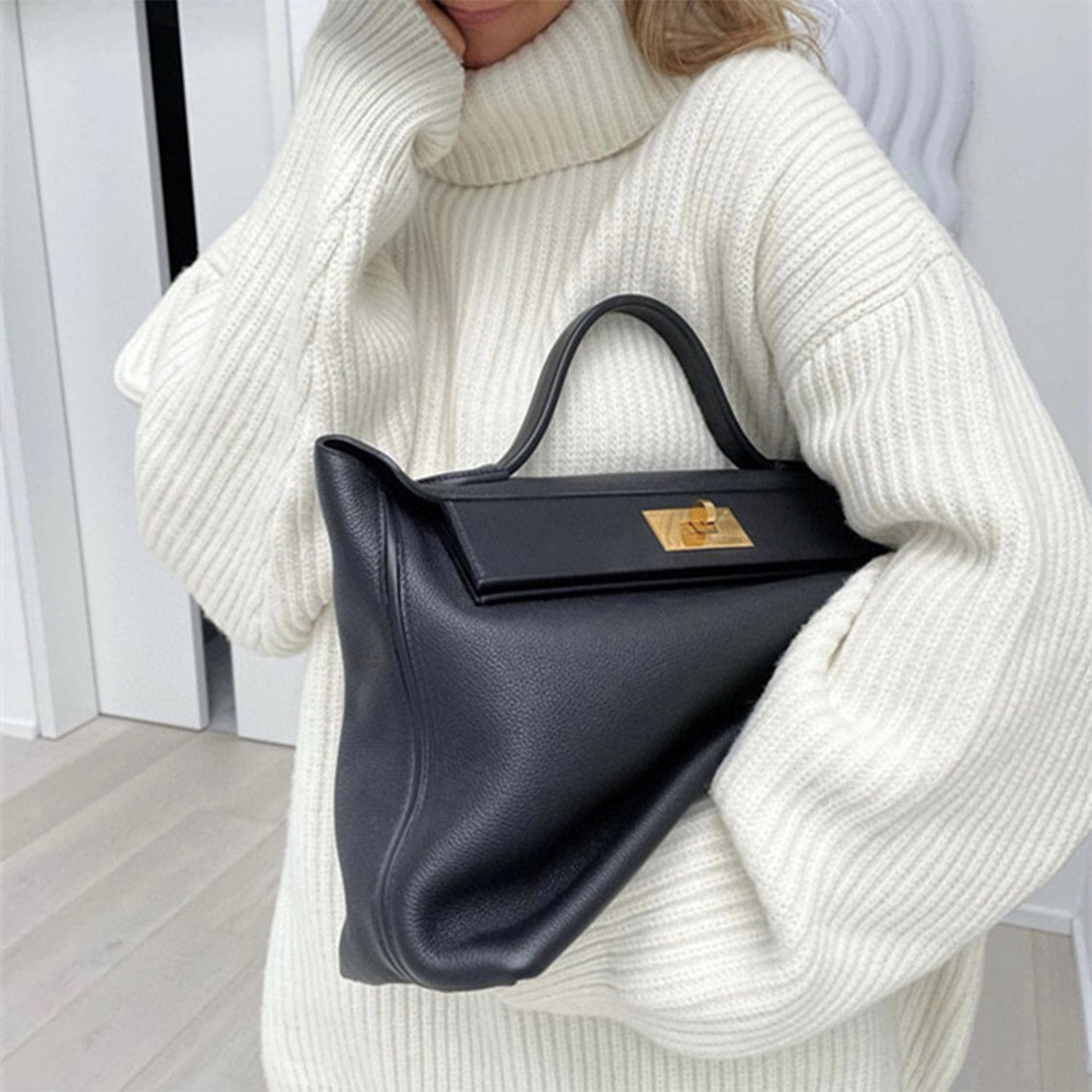 Designer Handbag 2424 | Black Leather Bag for Women - Wirkin®
