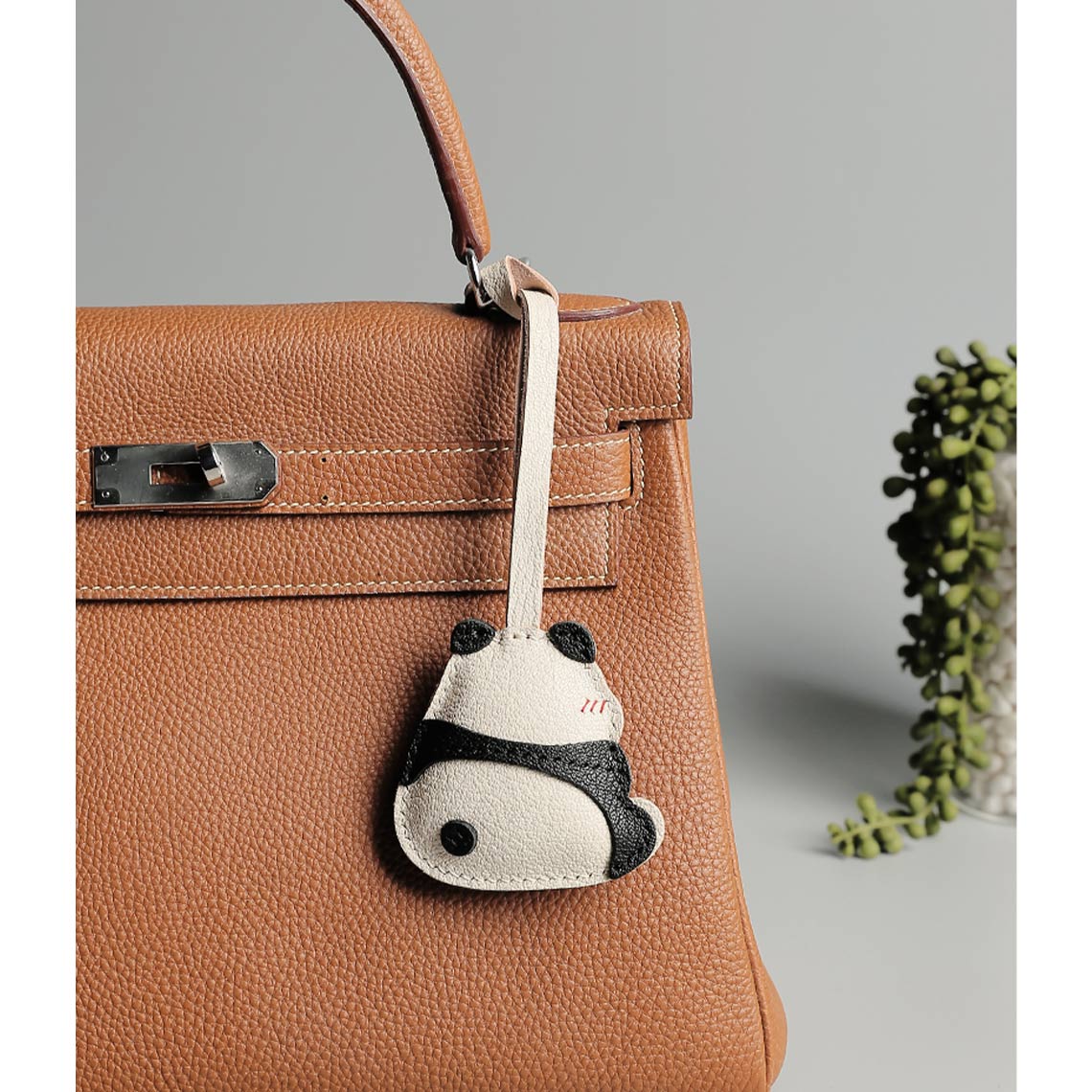 Wirkin® Sheep Leather Cute Angry Panda Charm DIY Kit