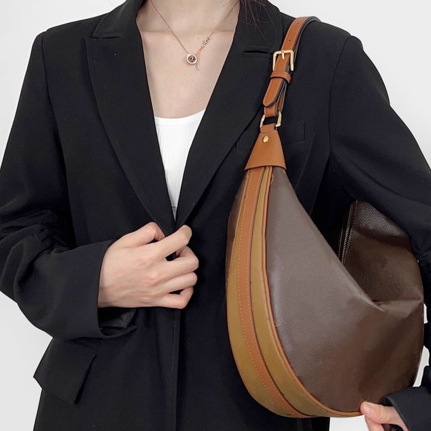 Handcrafted Replacement Shoulder & Handle Strap for Loop Hobo Bean Bag – Custom Leather Accessory, Stylish and Functional Upgrade for Your Bag
