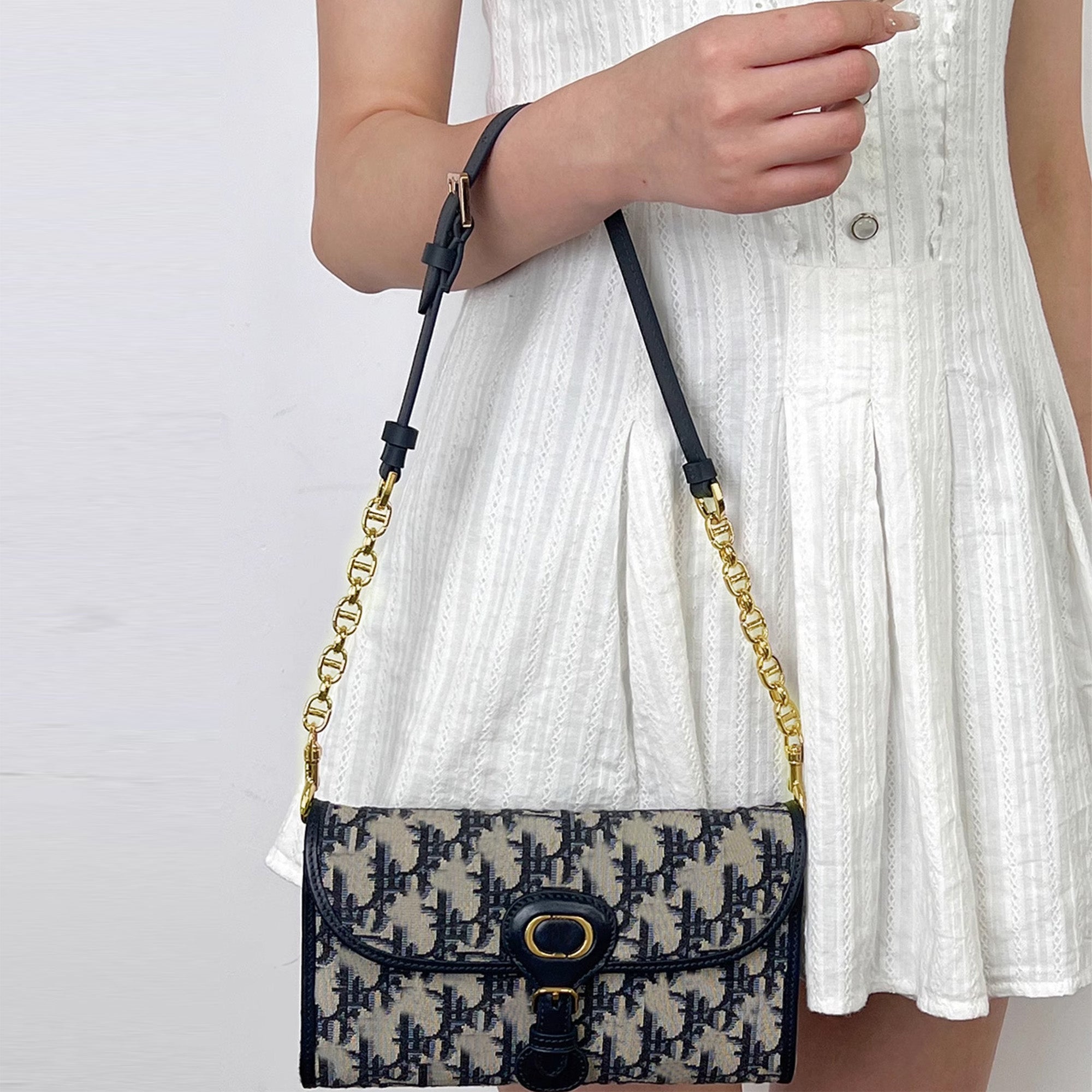 Handcrafted Bobby Chain Strap Shoulder and Crossbody Bag Replacement Strap - Adjustable & Durable, Perfect for Handbags and Purses