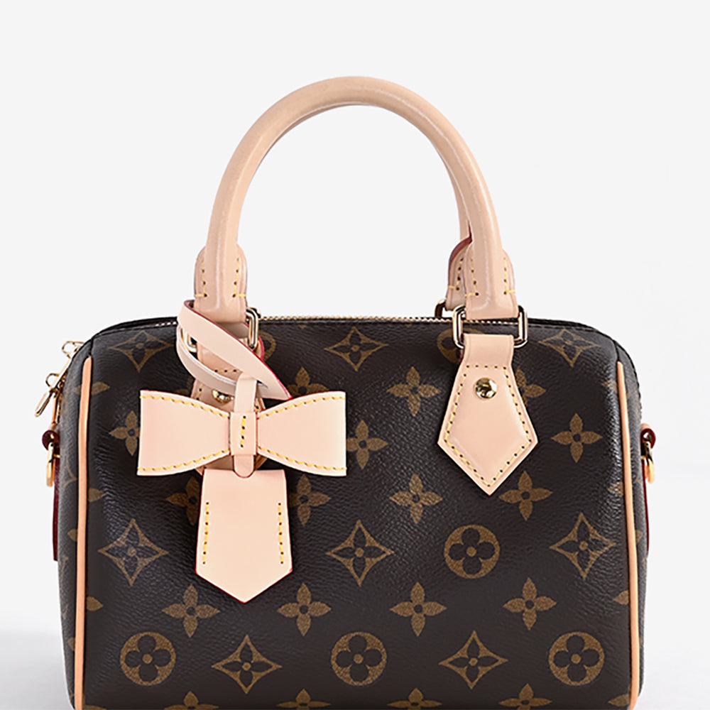 Bowknot Charm Keychain for Speedy 20 Bags – Luxury INS-Inspired Car Key Ring & Bag Decoration
