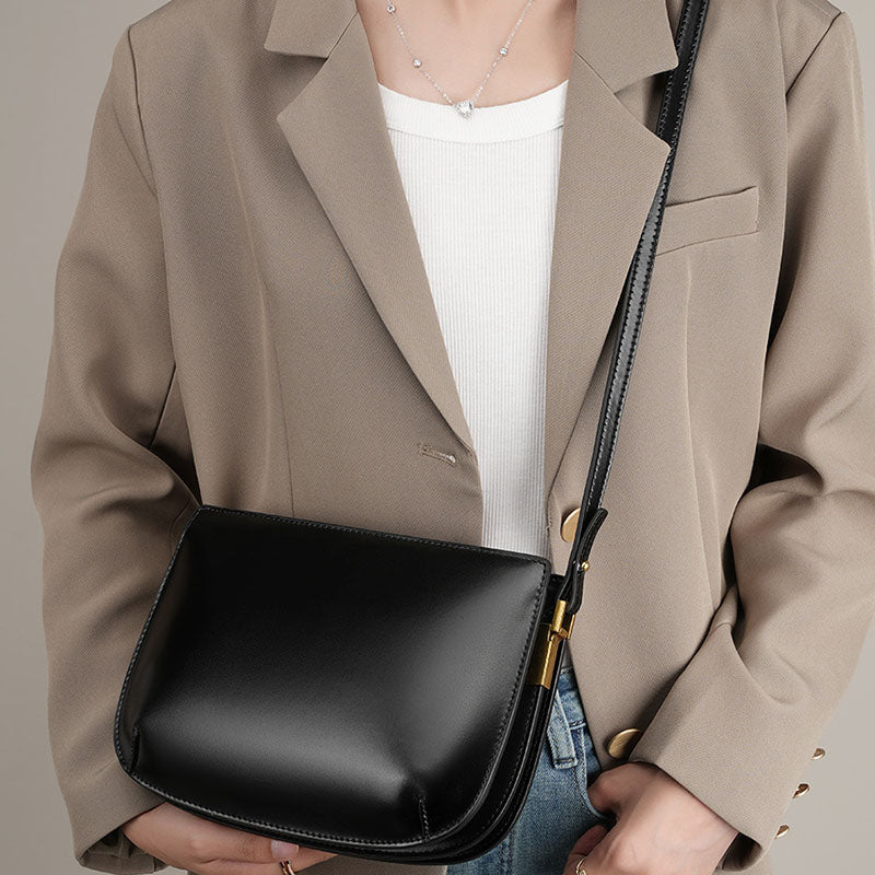 Women’s Black Vintage Crossbody Shoulder Bag in Genuine Leather image 2