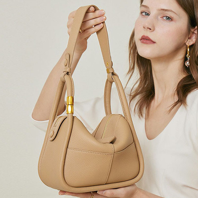 Women’s Full Grain Cowhide Leather Box Bag image 5