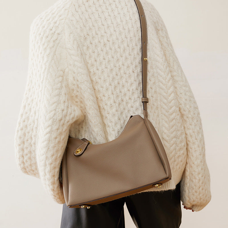 Women’s Genuine Leather Crossbody Shoulder Bag image 4