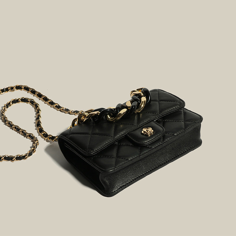 Women’s Minimalist Magnetic Closure Genuine Leather Chain Quilted Crossbody Bag image 3