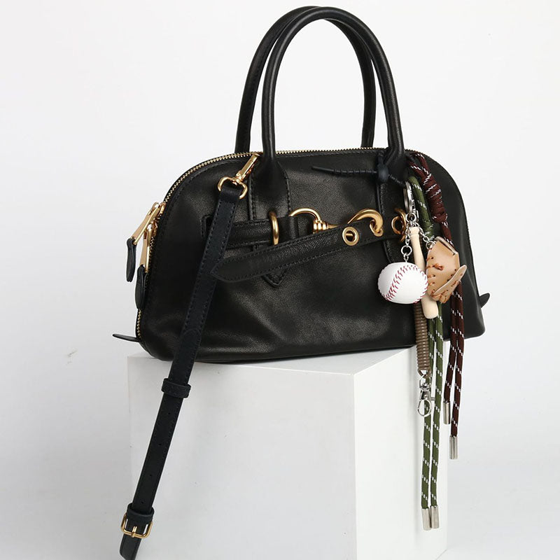 Women’s Vintage Leather Shell-Shaped Handbag image 5