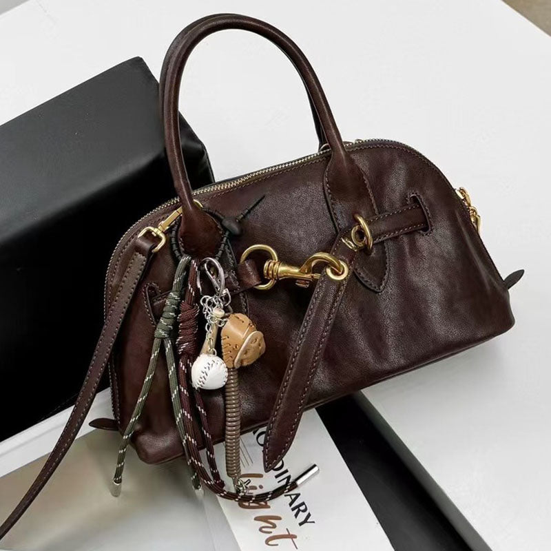 Women’s Vintage Leather Shell-Shaped Handbag image 6