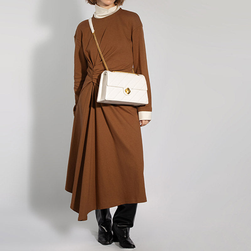 Women’s White Vintage Quilted Leather Crossbody Shoulder Chain Bag In Gold Hardware image 3
