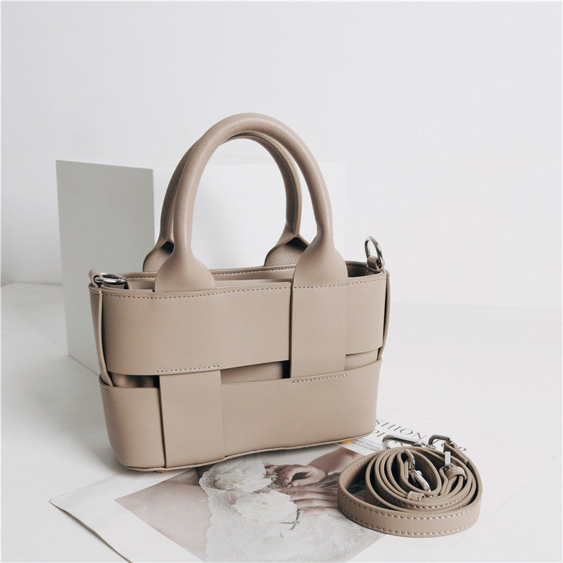 Women’s Woven Leather Top Handle Tote Bag image 8