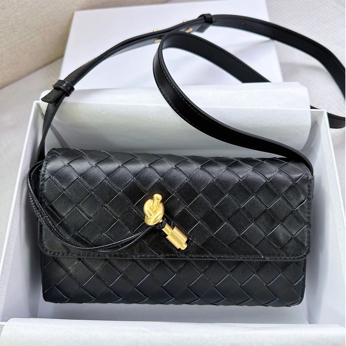 Black Leather Woven Bag Crossbody Bag for Women - Wirkin®