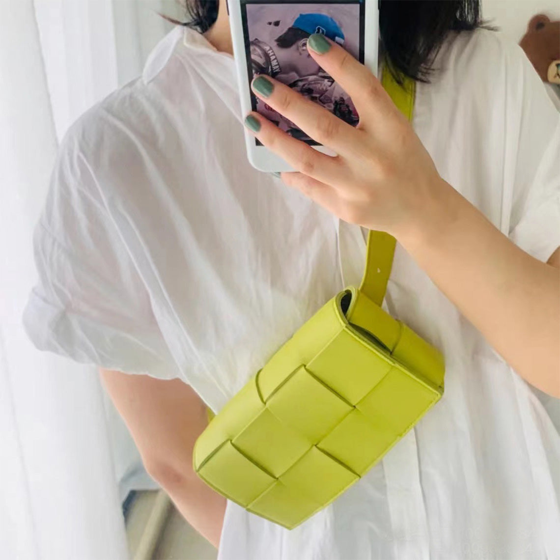 Intrecciato Leather Shoulder Bag in Green | Woven Crossbody Bags - Wirkin™