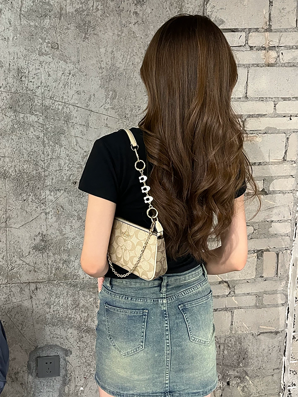 Premium Metal "C" Shaped Extension Chain for Bags – 13.6cm Length, 2cm Width, Stylish and Durable Bag Accessory
