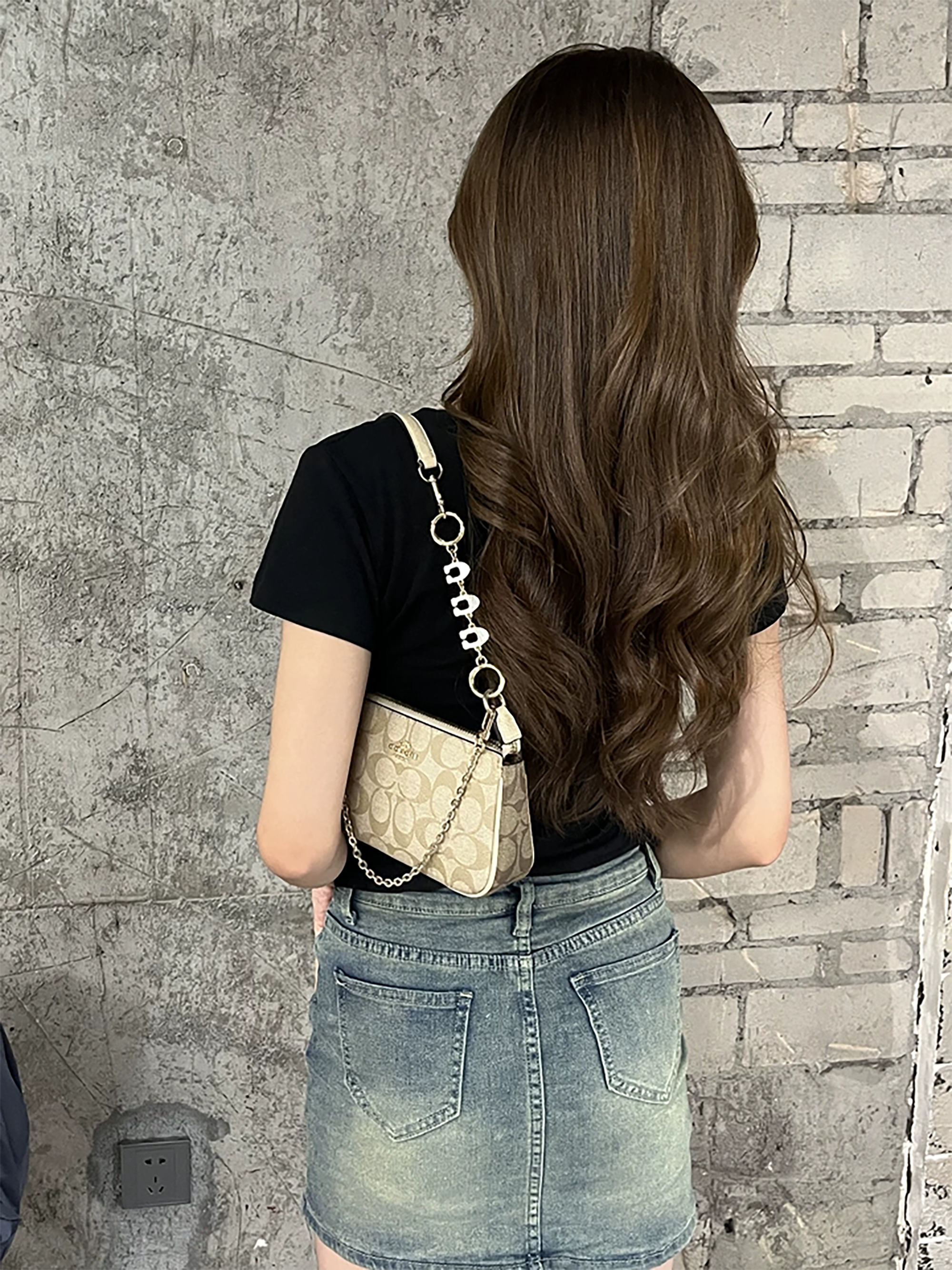 Premium Metal "C" Shaped Extension Chain for Bags – 13.6cm Length, 2cm Width, Stylish and Durable Bag Accessory