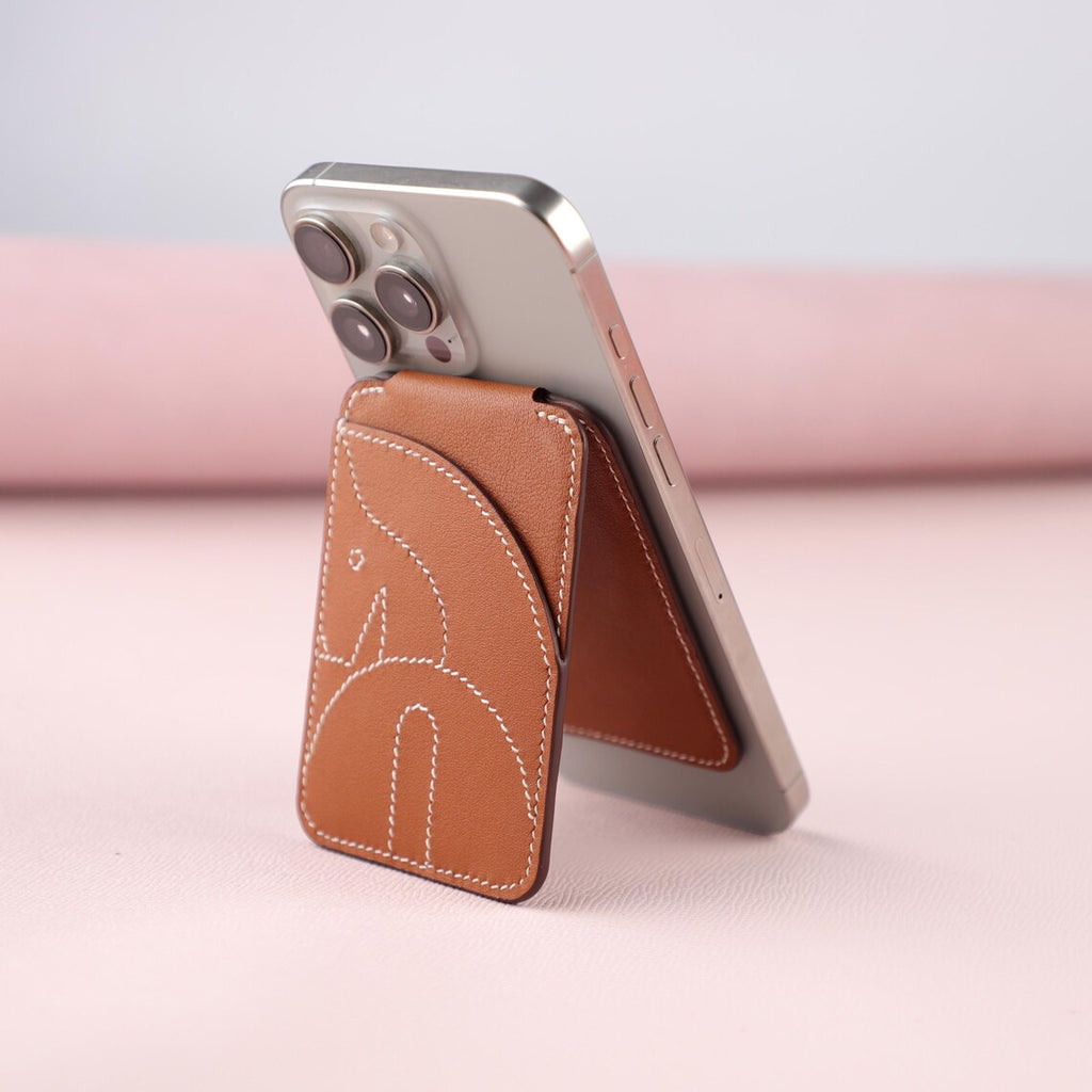 Porte-cartes MagSafe en veau Swift coloris Gold.Cheval MagSafe card holder,Magnetic Phone Card Holder Kickstand Slim Matte Card Bag