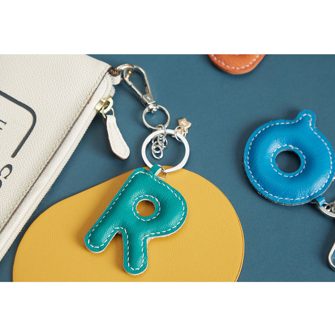 Handmade Genuine Leather Initial Keychain Accessory | Leather Keychain DIY Making Kits for Beginners - Wirkin™