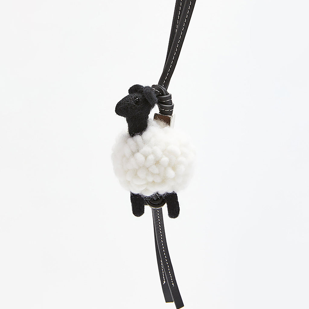 Handcrafted Felt Animal Keychain and Bag Charm – Unique Felt Car Hanging Decoration, Handmade