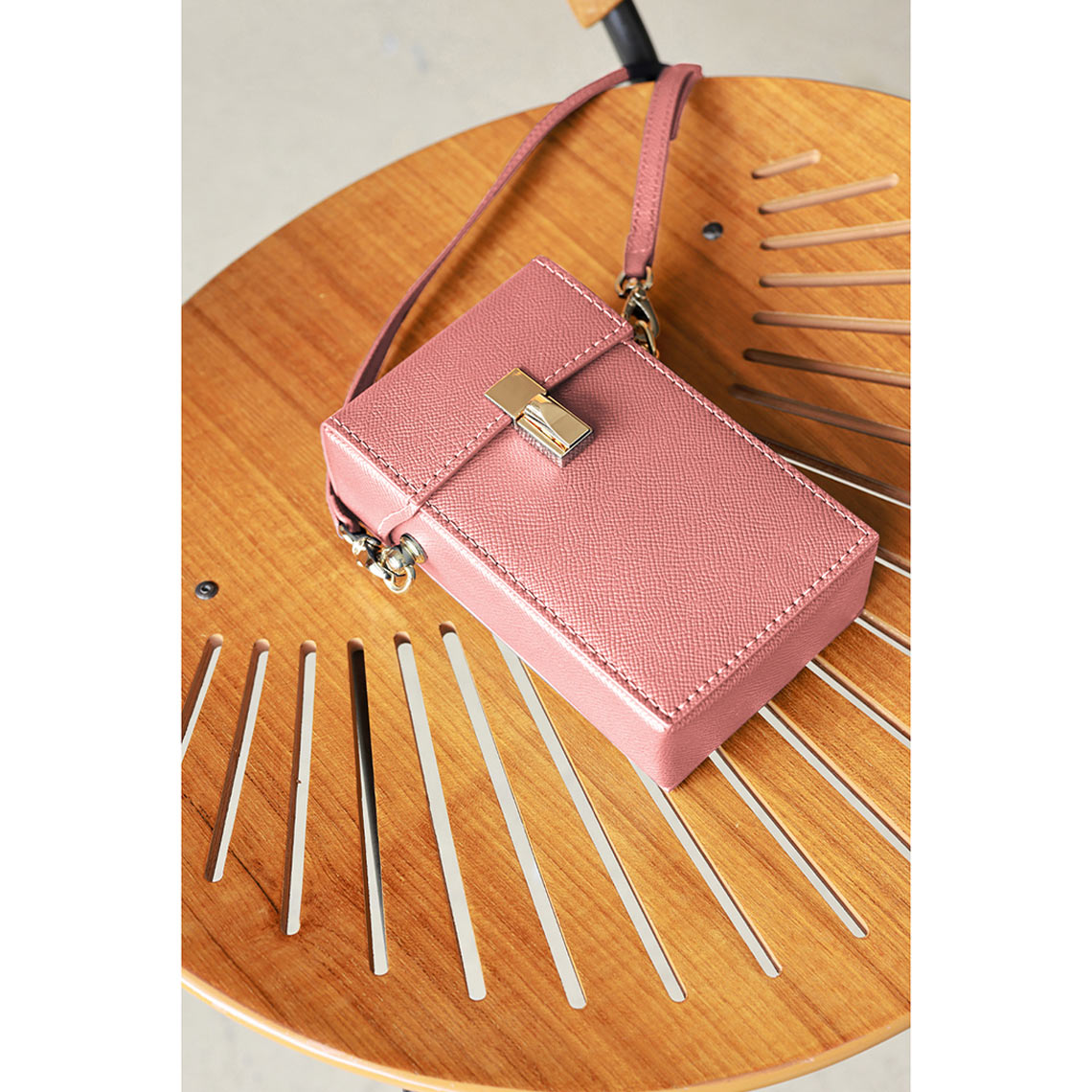 Leather Pink Phone Bag DIY Kit  | Wirkin™