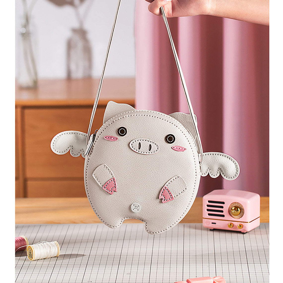 White Pig Bag - Love Pig gifts | Wirkin™