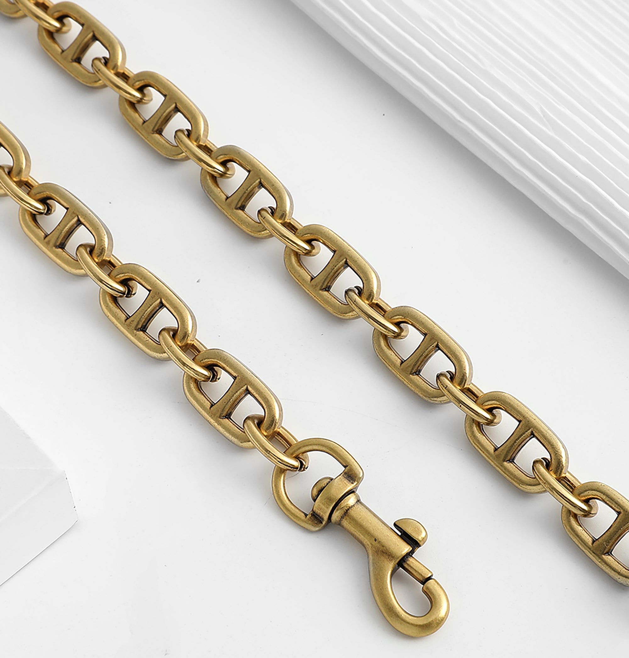 Metal chain accessory, crossbody decorative shoulder strap, underarm bag chain